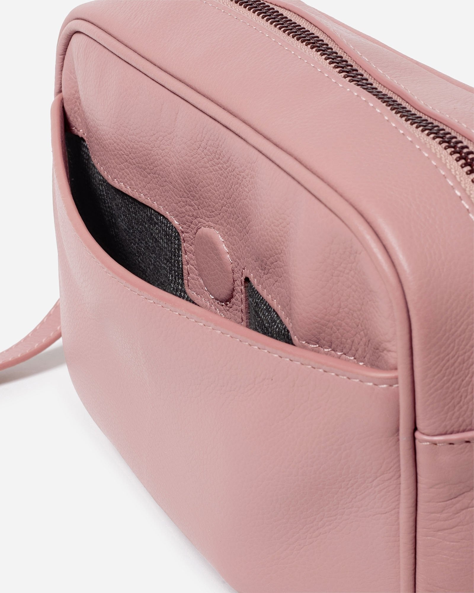 Stitch & Hide Taylor Leather Handbag [COLOUR:Dusty rose]