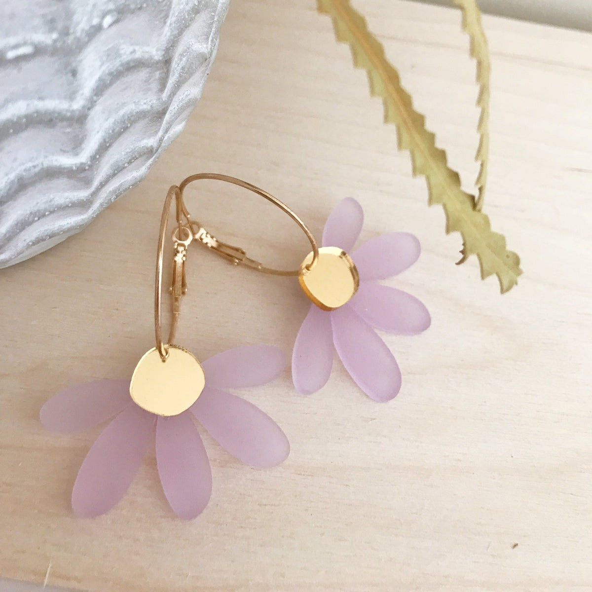 Foxie Collective Jumbo Daisy Hoops [COLOUR:Frosted lilac/gold]