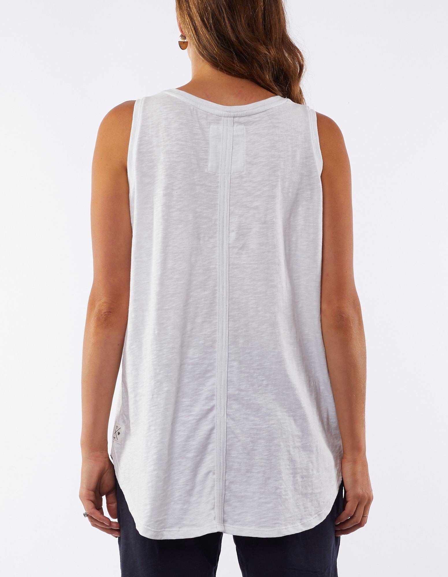 Elm Scoop Tank [COL:WHITE AU SIZE:6]