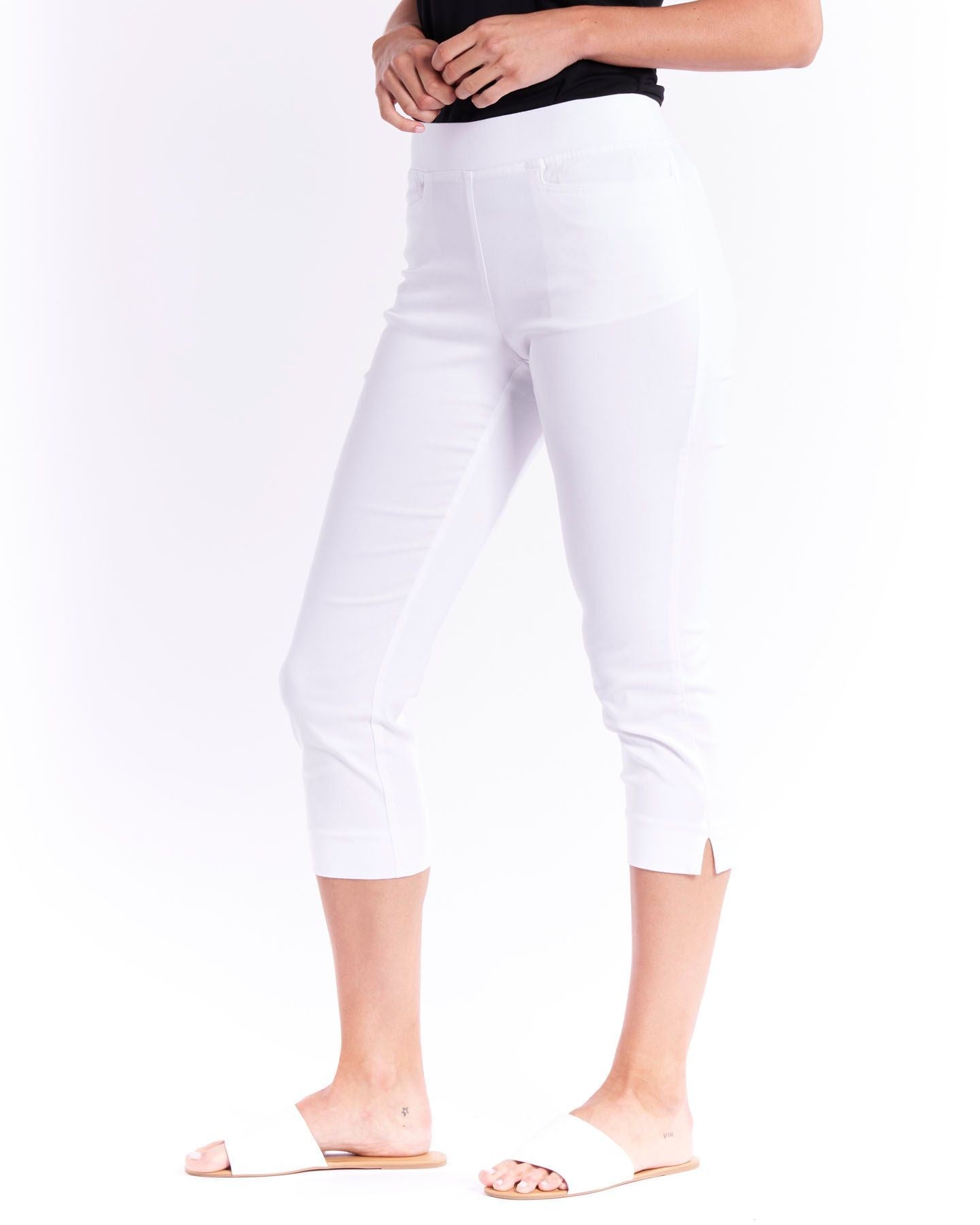 Betty Basics Crop Bengaline Pant [COLOUR:White SIZE:8]