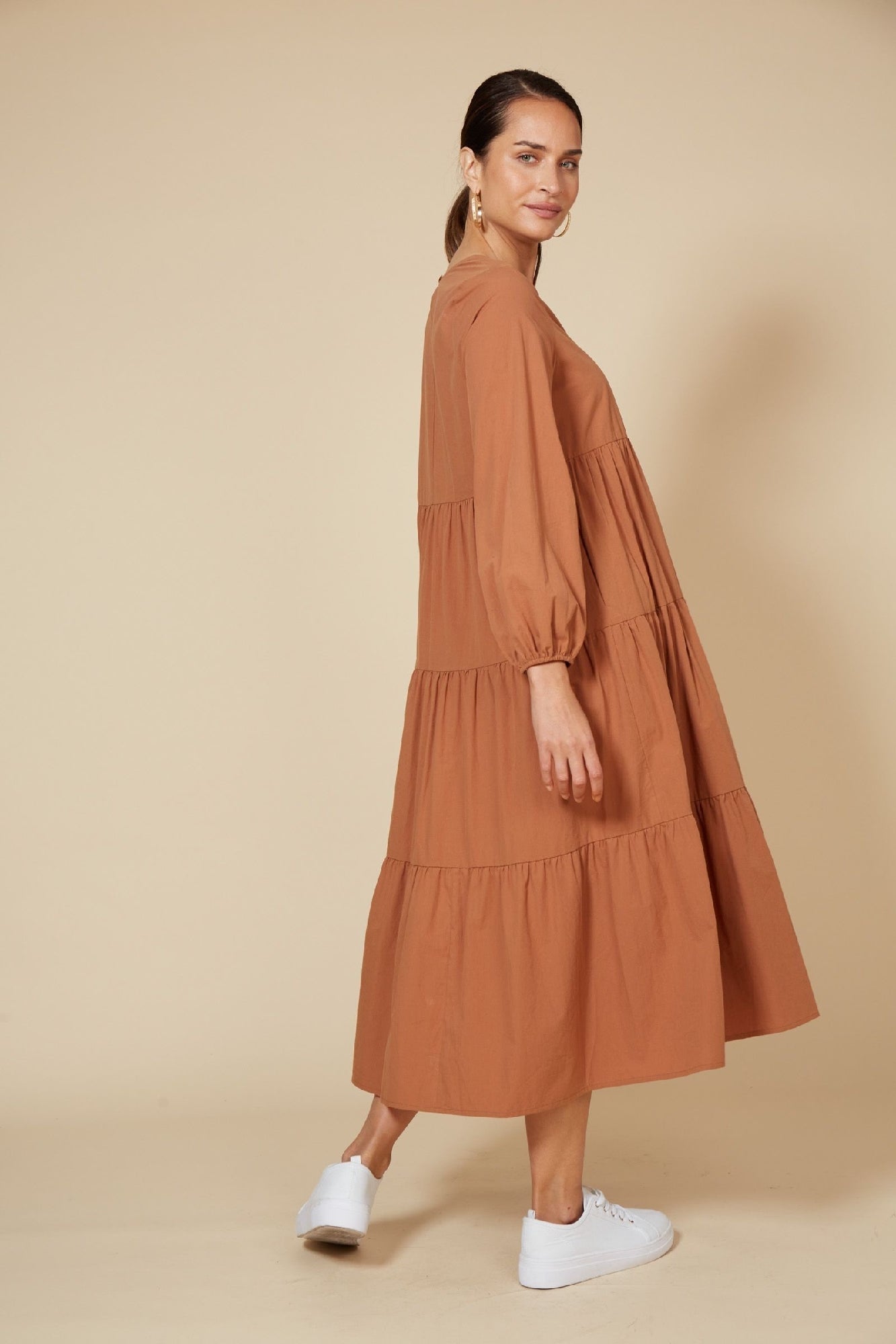 Eb & Ive Studio Tiered Maxi Dress [COLOUR:Cinnamon SIZE:S]