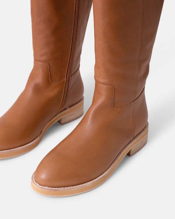 Walnut Camile Leather Boot [COLOUR:Caramel SIZE:37]