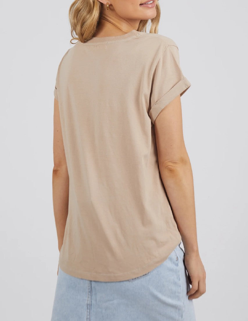 Foxwood Manly Vee Tee [COLOUR:Oatmeal SIZE:8]