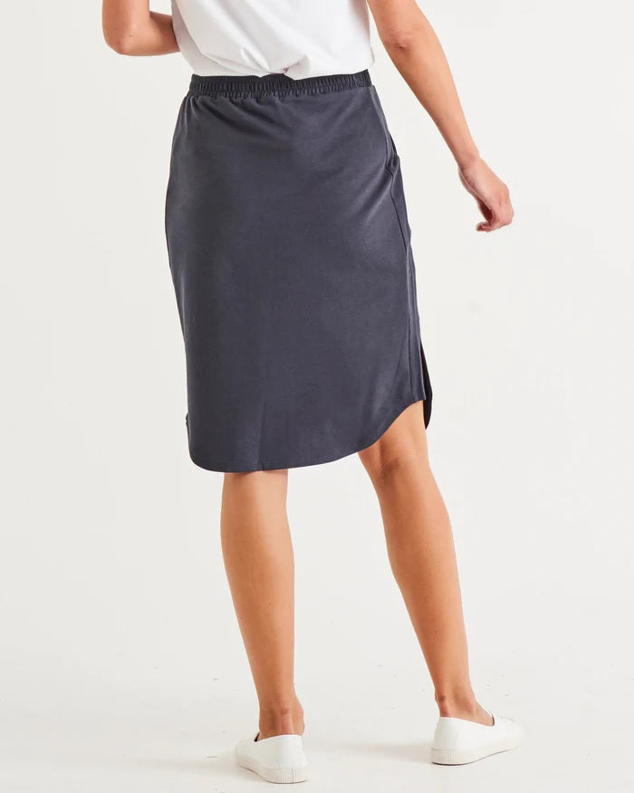 Betty Basics Evie Skirt [COLOUR:Coal  SIZE:6]