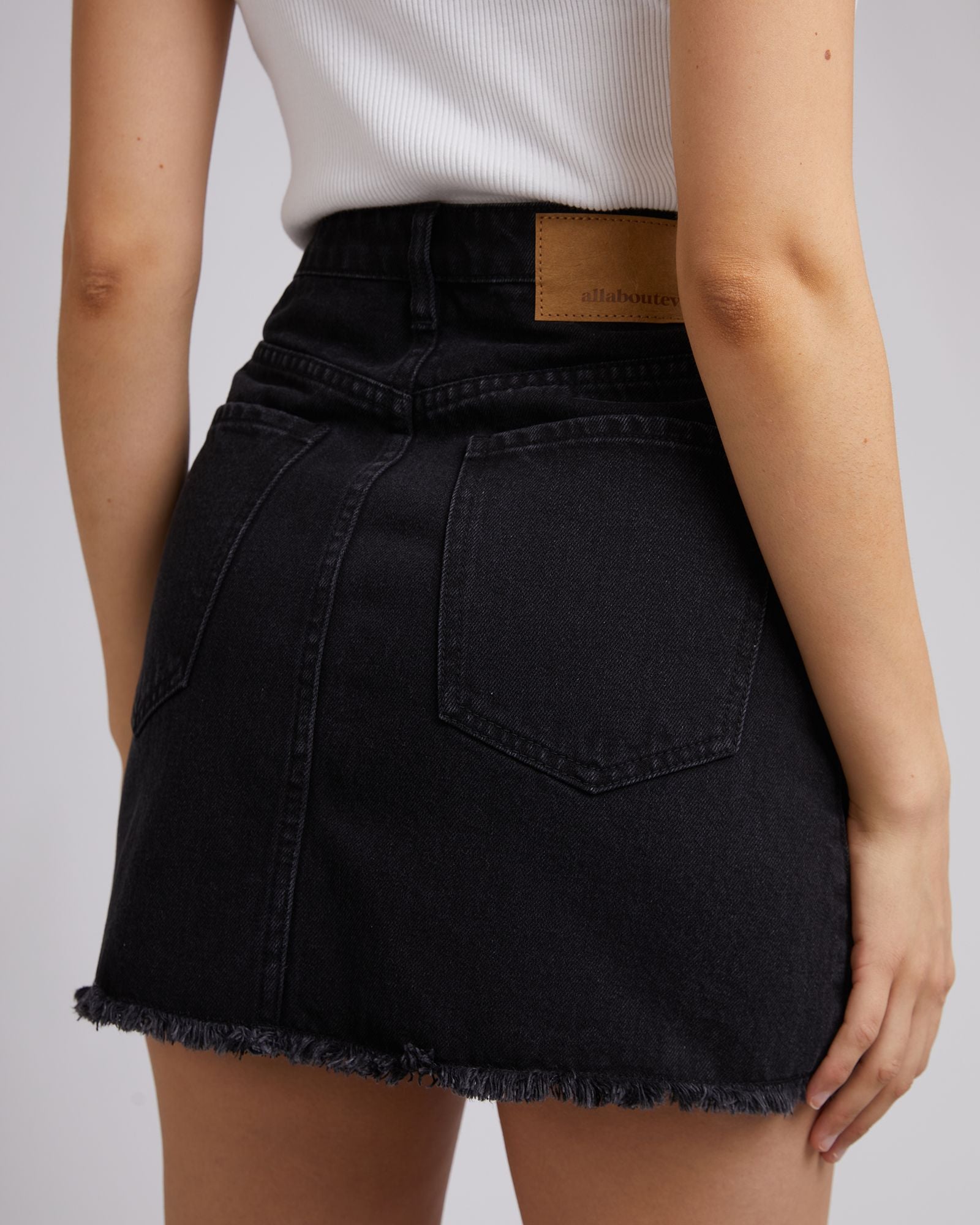 All About Eve Ray Mini Skirt [COLOUR:Washed black SIZE:6]