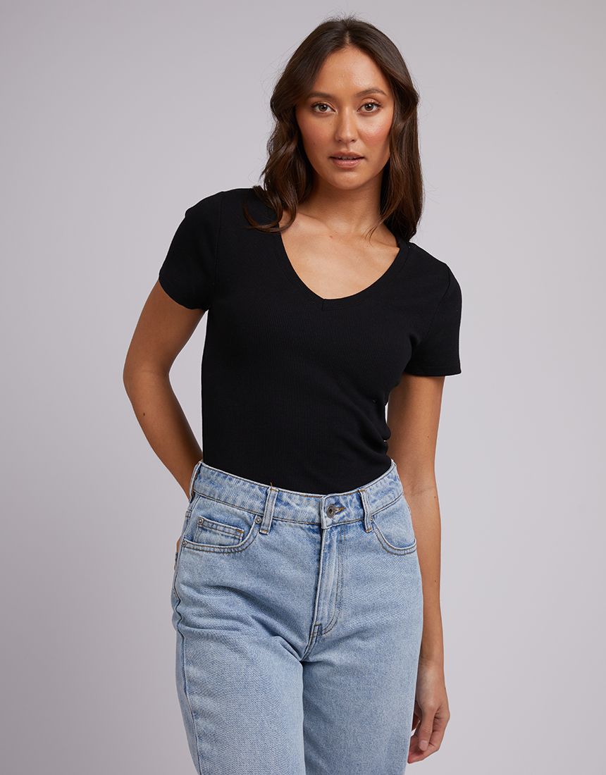 Silent Theory Lily V Neck Tee [COLOUR:Black SIZE:6]