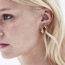 Jolie & Deen Willow Hoops [COLOUR:Yellow Gold Plate]