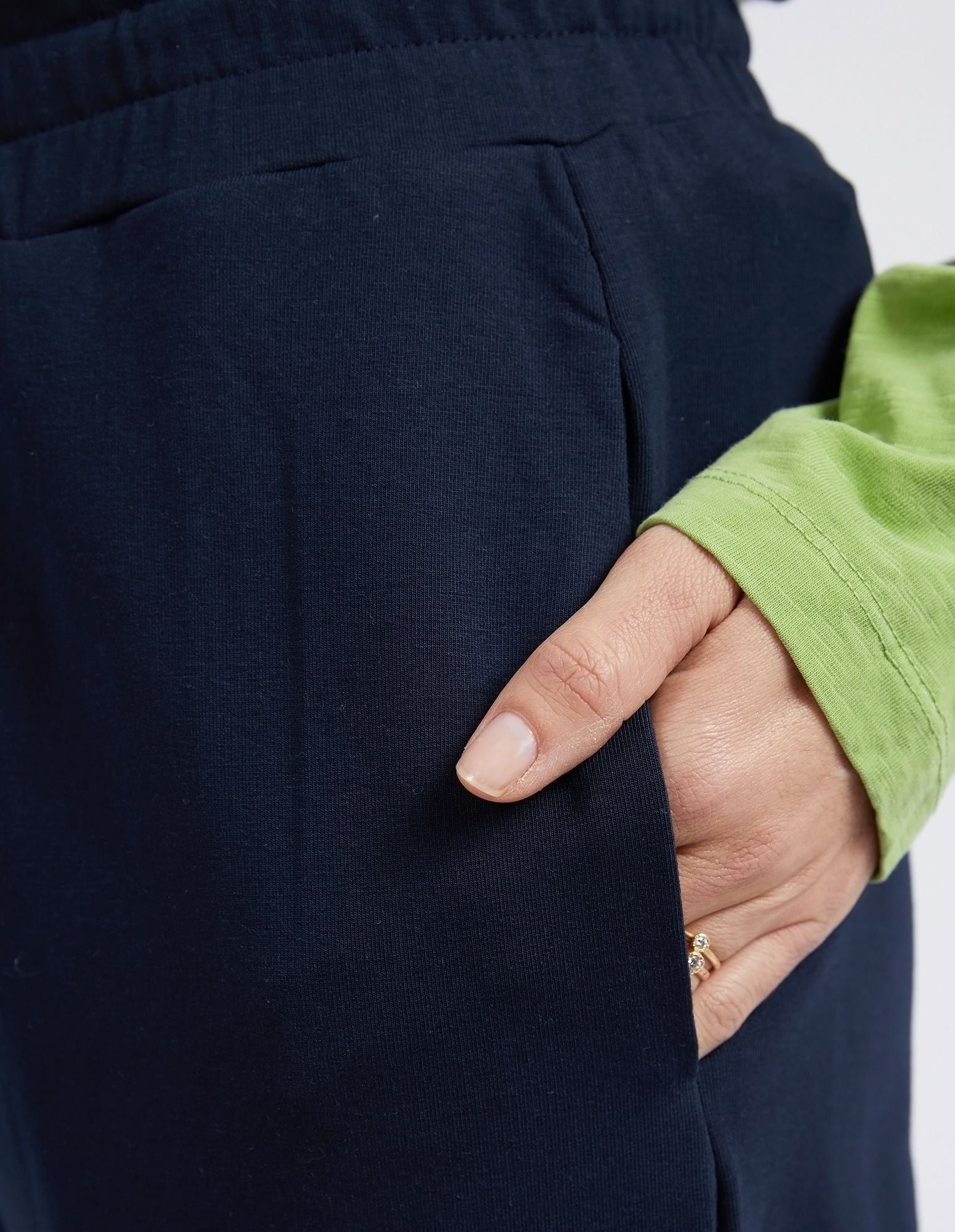 Elm The Lobby Pant [COLOUR:Navy SIZE:8]