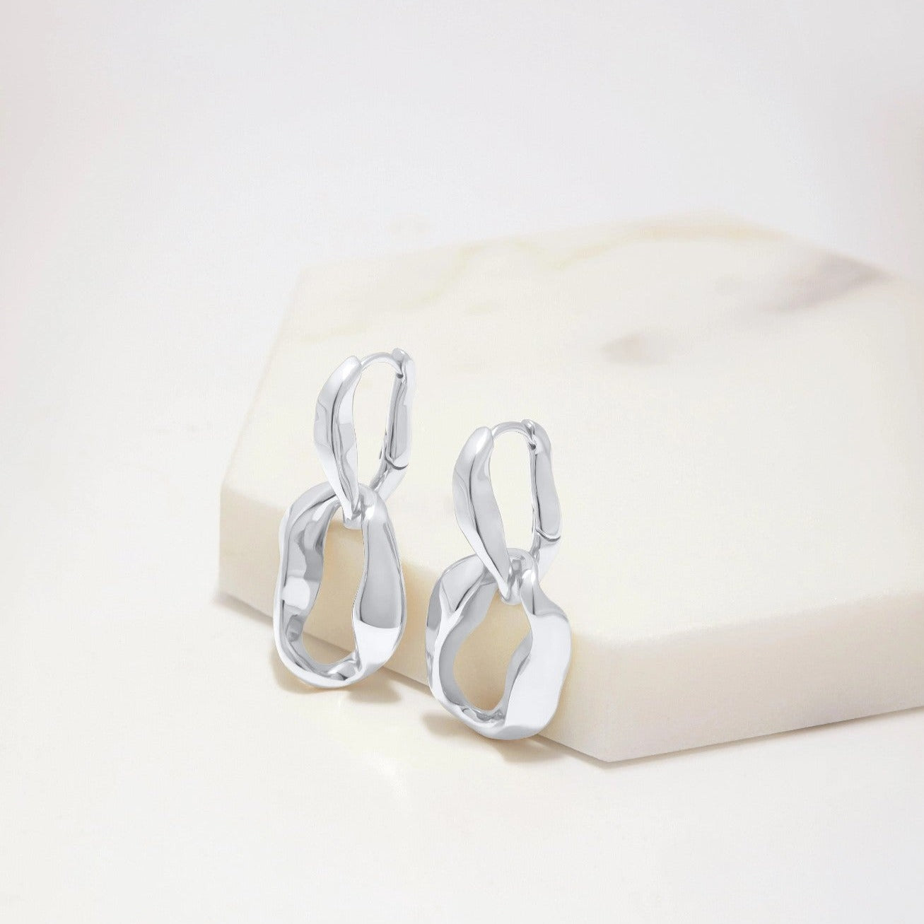 Zafino Charlotte Earrings [COLOUR:water resistant silver]